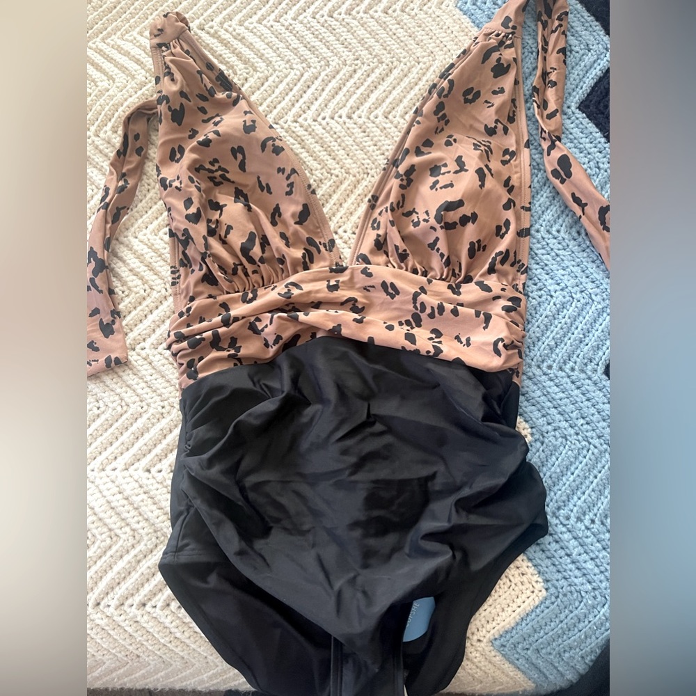 New with tags swimsuit